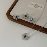 Aurojewels Green Zirconia Bow Design Fashion Earrings