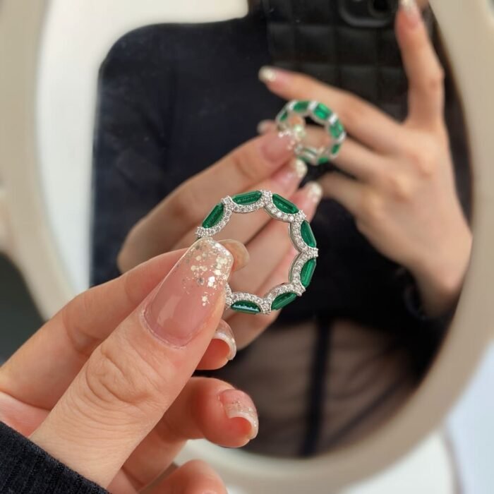 Aurojewels Green Zirconia Round Zirconia Micropavé Full Flower Ring