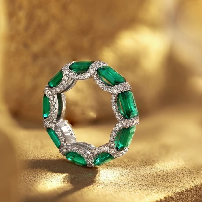 Aurojewels Green Zirconia Round Zirconia Micropavé Full Flower Ring