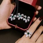 Aurojewels Green Zirconia Bow Design Fashion Earrings