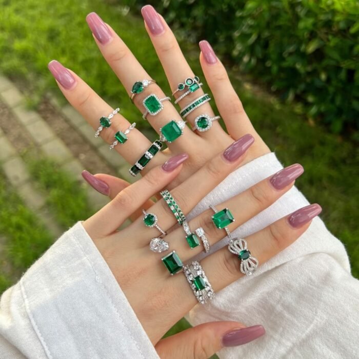 Aurojewels Green Zirconia Round Zirconia Micropavé Full Flower Ring