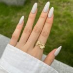Aurojewels White Round Zirconium Butterfly Ring