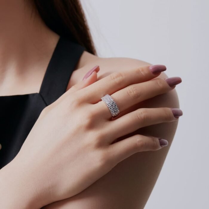 Aurojewels Sterling Silver and White Round Zirconia Diamond Ring