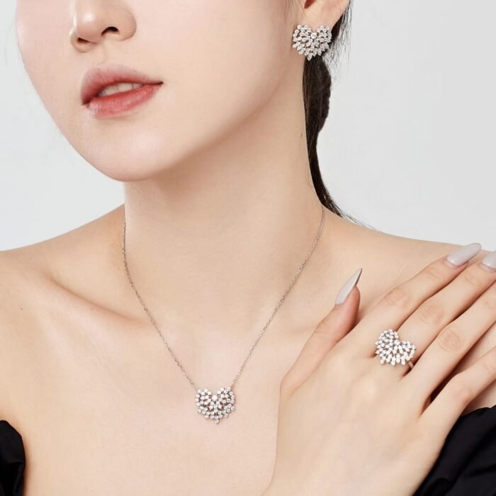 Aurojewels Round Zirconia with Heart Design Necklace - Image 2