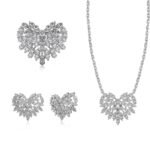 Aurojewels Round Zirconia with Heart Design Necklace - Image 6