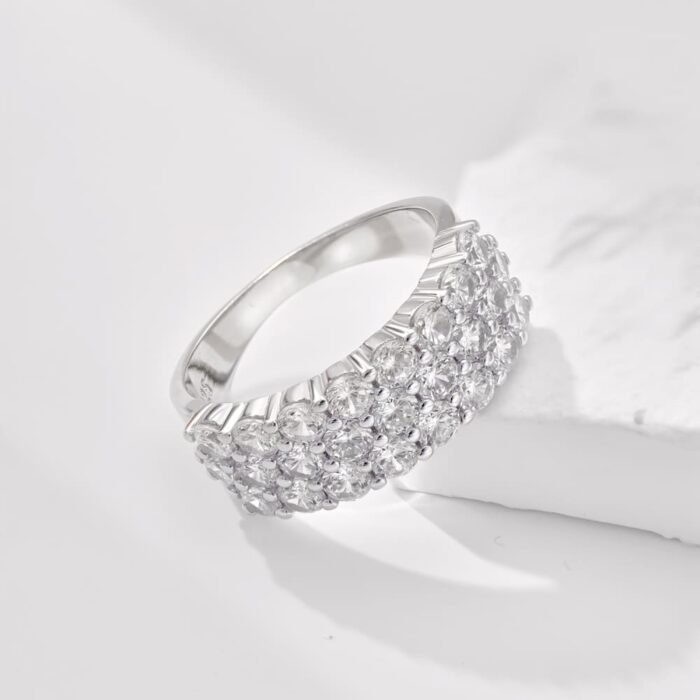 Aurojewels Sterling Silver and White Round Zirconia Diamond Ring
