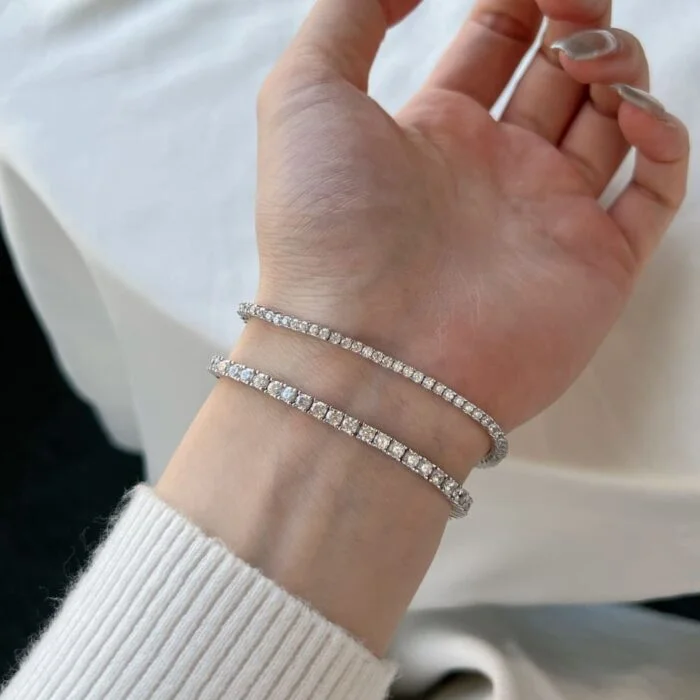 Aurojewels S925 Sterling Silver Round Zirconia Diamond Set Fashion Bracelet
