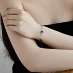 Aurojewels Silver S925 Onyx White Round Zirconia with Diamonds Foliflora Bracelet